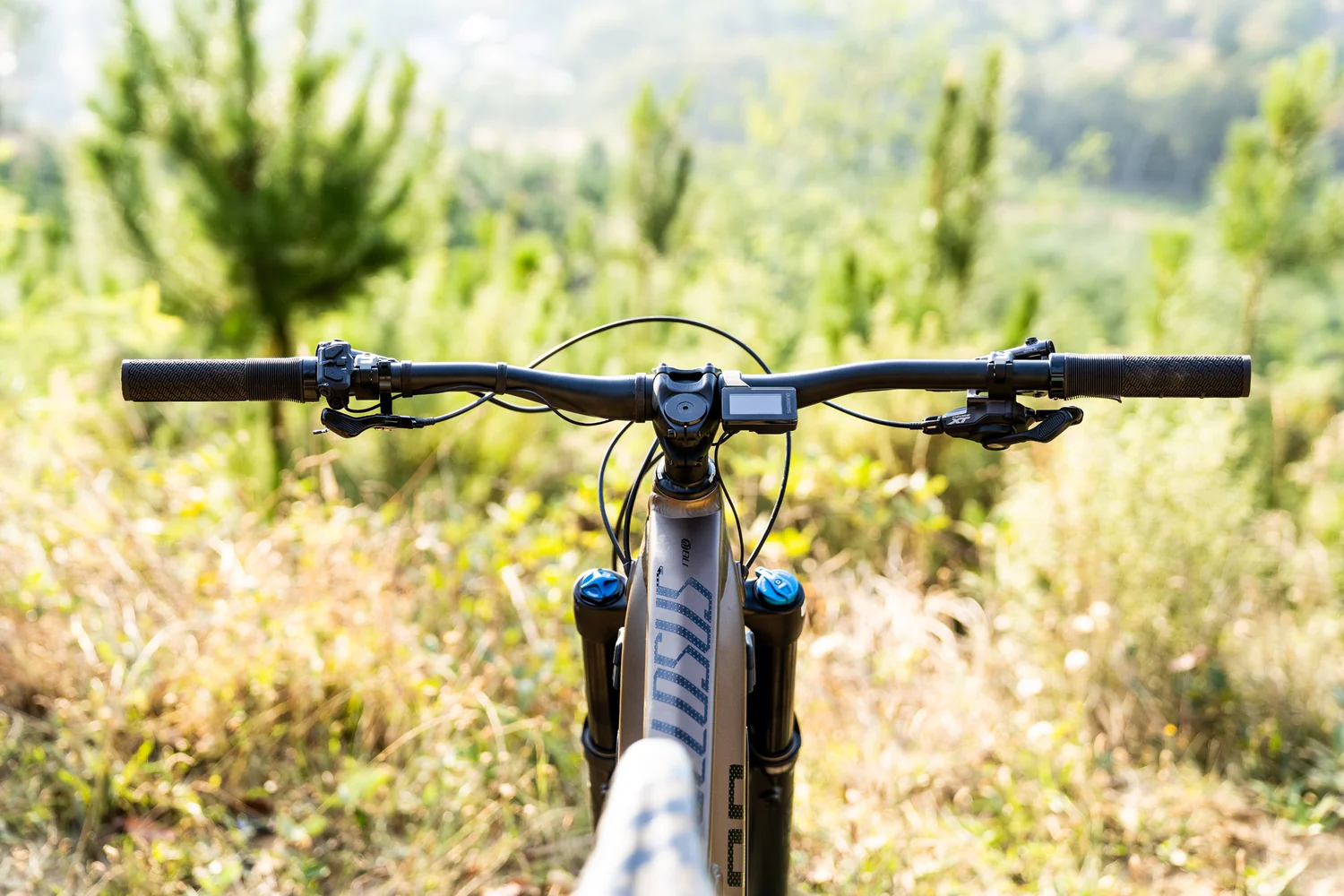 Polygon Collosus N8E - E-Mountain Bike - Image 5