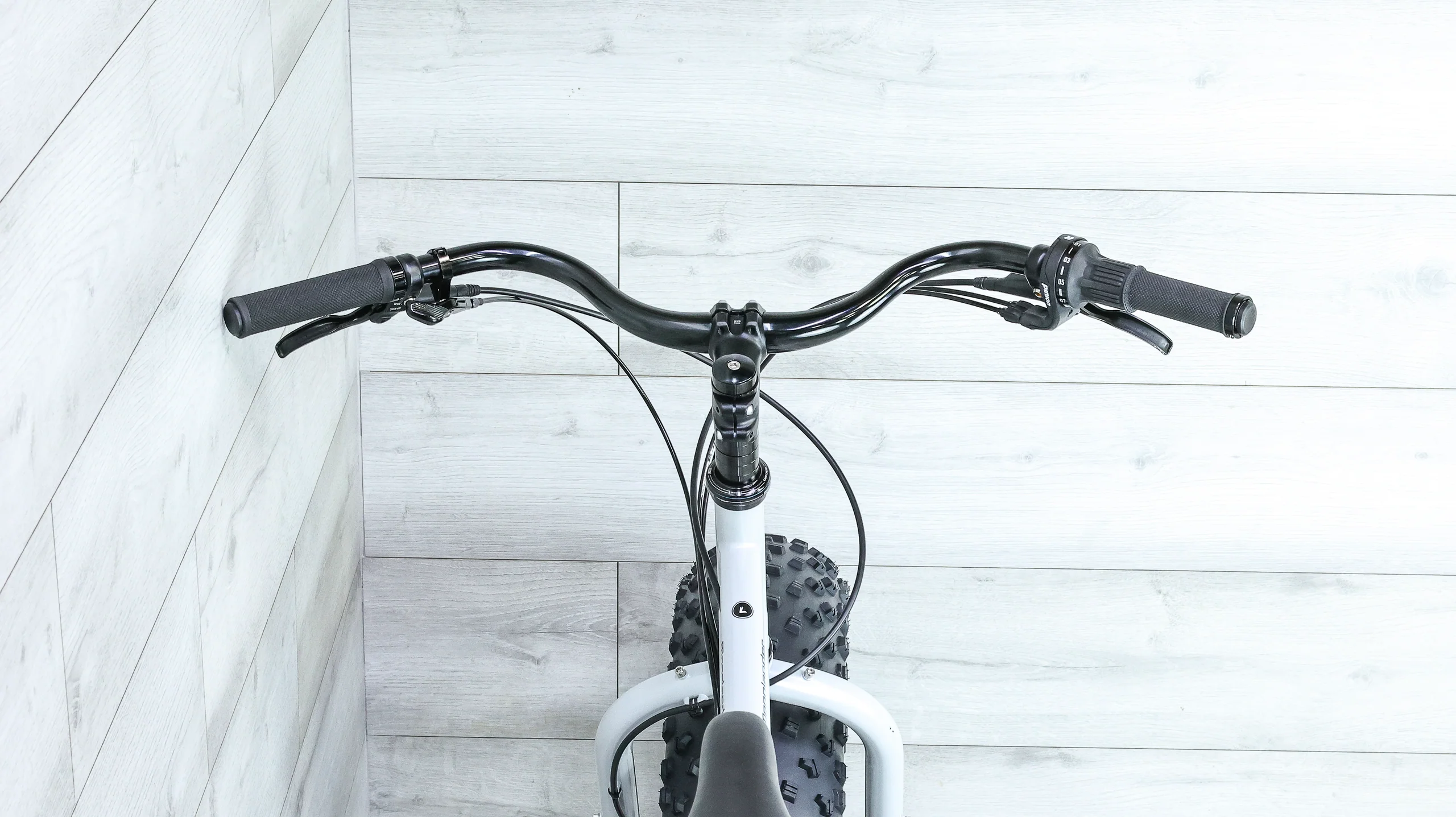 Surly Moonlander Fat Bike - 2025, Large - Image 3